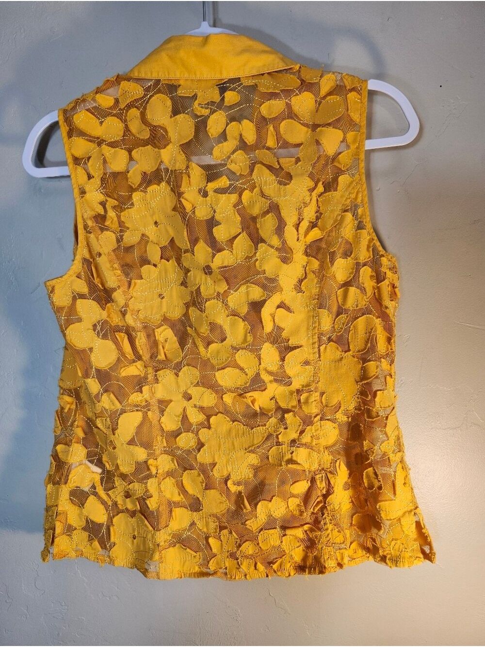 Tribal Yellow Lace Button-Up Top - Picture 4 of 8